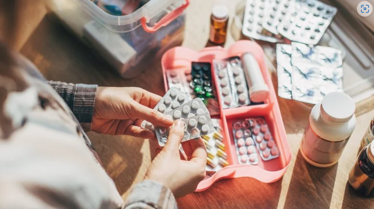 mujer y medicamentos
